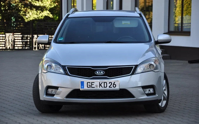 Kia Ceed cena 24900 przebieg: 165000, rok produkcji 2012 z Okonek małe 781